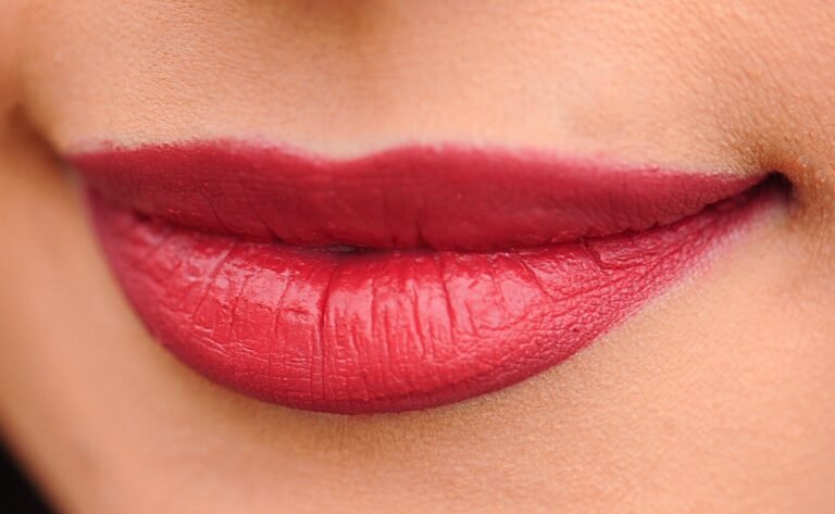 lips-1690875_1920